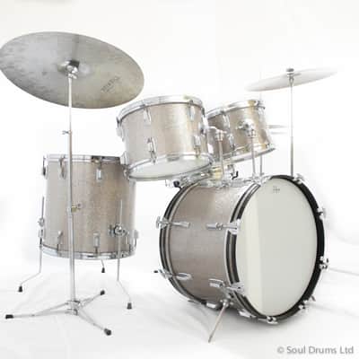 VINTAGE Rogers Holiday 1960's 4 Piece Drum Kit image 3