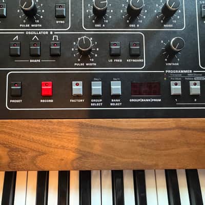 Sequential Prophet-10 61-Key 10-Voice Polyphonic Synthesizer 2020 - Present - Black with Wood Sides Bild 3