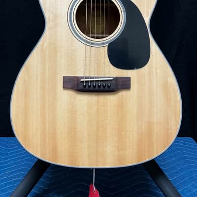 Blueridge BR-43 Contemporary Series 000 Guitar - Natural image 3