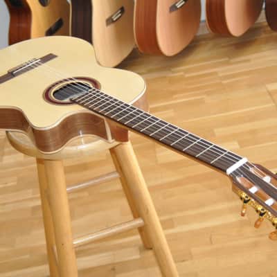 KREMONA Rondo R65CW TL48 / Performer Series / Thinline Nylon Electro with 48mm neck / Made In Europe / R65CW-TL48 / 25-050-10-02 image 3