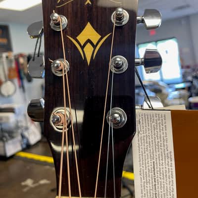 Washburn WLO12SE Woodline 10 Series All-Mahogany OM with Electronics 2010s - Natural image 3