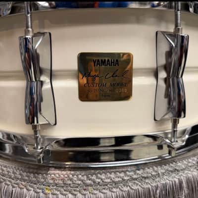Yamaha 🥁made in JAPAN ndugu chancler SIGNATURE MIJ Billy jean snare drum white - White image 2