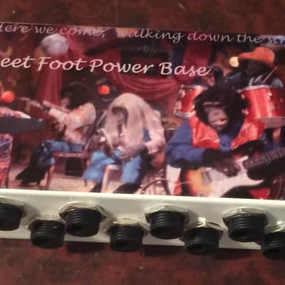 Iso Base - 9V x 8 Isolated Outlet Power Supply 9 Volt - HANDMADE IN USA by sweetfootpedals image 3