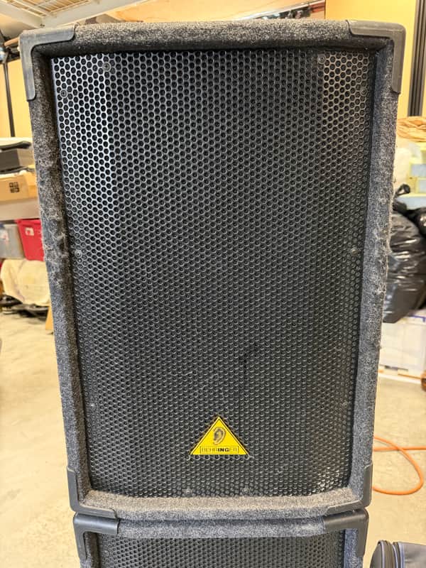 Behringer Eurolive B1220 1200-Watt 12" Passive PA Speaker; Tested image 1