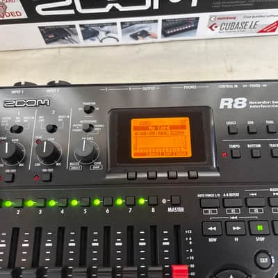 Zoom R8 8-Track Digital Recorder/Interface/Controller/Sampler w/ box image 3