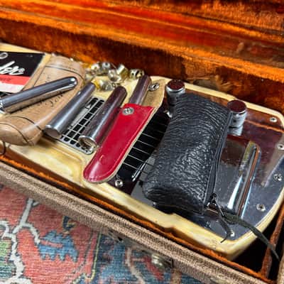 1962 Fender Deluxe 8-String Lap Steel w/OHSC, Hang Tags, Accessories image 4