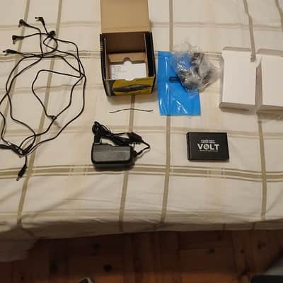 Ernie Ball Volt Power Supply 2021 - Black image 2
