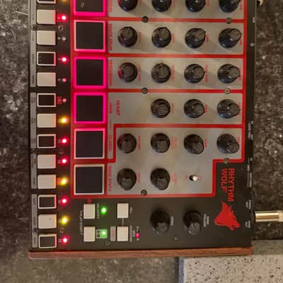 Immagine Akai Rhythm Wolf Analog Drum Machine and Bass Synthesizer 2014 - Present - Black - 2