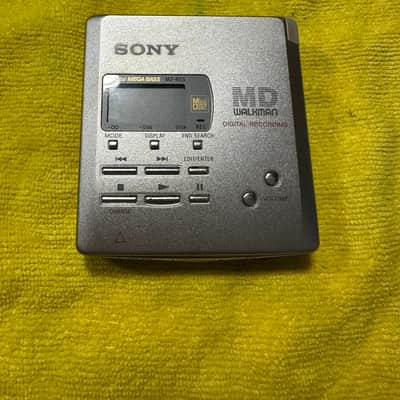 Vintage SONY MD portable minidisc recorder Sony MZ-R55 image 2