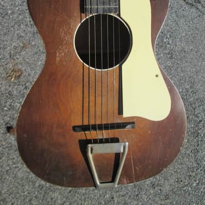Vintage '30s Unlabeled Harmony Parlor USA Guitar ! DECENT NECK. NICE POTENTIAL! image 7