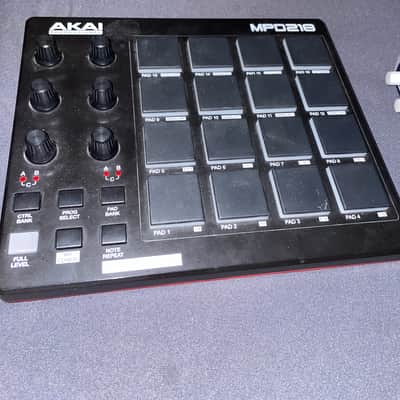 Akai MPD218 Drum Pad Controller | Reverb