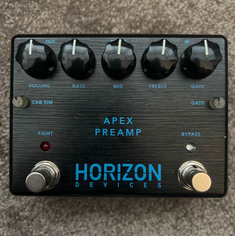Black guitar preamp pedal with knobs and "APEX HORIZON DEVICES" branding.