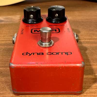 Feel the (retro) squeeze! MXR MX-102 Block Dyna Comp 1975 - 1984 - Red image 4