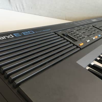 Roland E-20 E20 Intelligent Synthesizer image 1