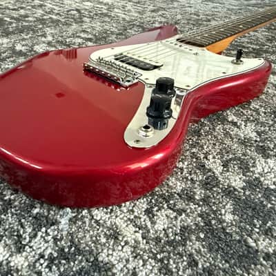 Fender Cyclone Deluxe Series 2001 MIM Candy Apple Red Rosewood Fretboard Guitar image 4