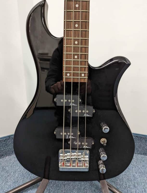 B.C. Rich Eagle 2000 - Gloss black image 1