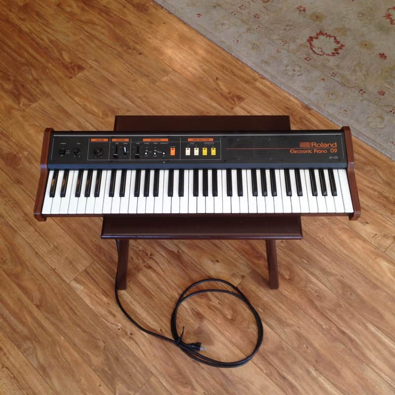 Roland EP-09 61-Key Electronic Piano | Reverb