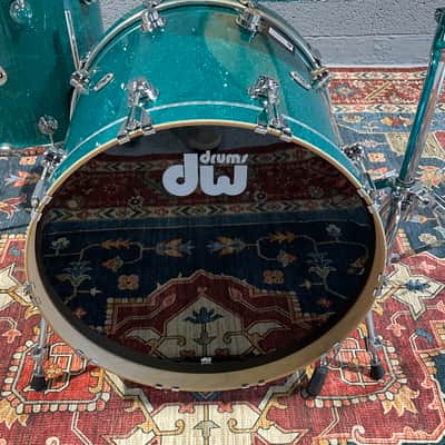 DW Collector's Series 4-Piece Shell Pack 10", 12", 16" 22" Drum Kit, Teal Glass image 6