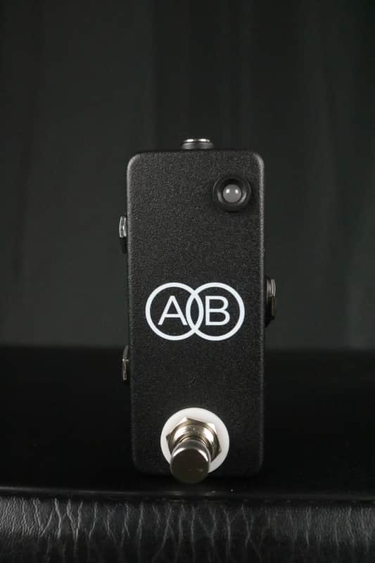JHS Mini A/B Switch image 1