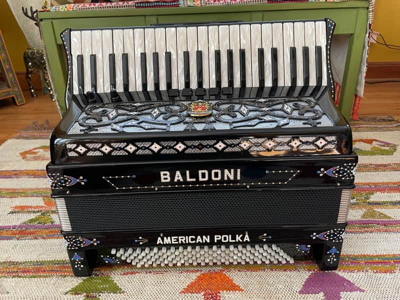 Baldoni American Polka Accordion with MIDI image 1