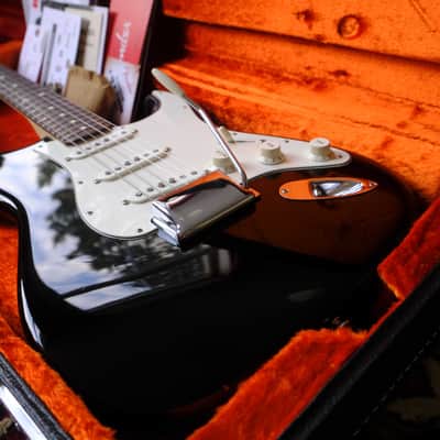 Fender FSR American Vintage '70s Stratocaster Matching Headstock 2015 Black image 8
