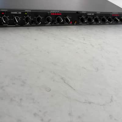 dbx 266XL Stereo Compressor / Limiter | Reverb Canada