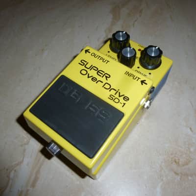 Boss SD-1 Super OverDrive (Silver Label) 1997 - Present - Yellow image 1