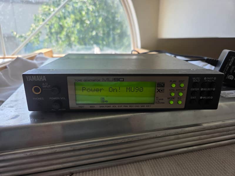 Yamaha MU90 1990s - Black image 1