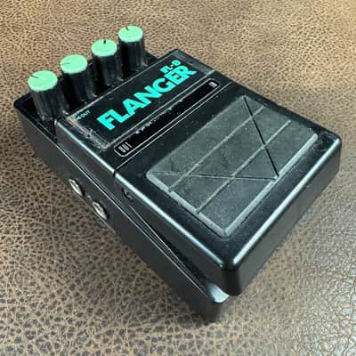 Aria IFL-9 Flanger image 3