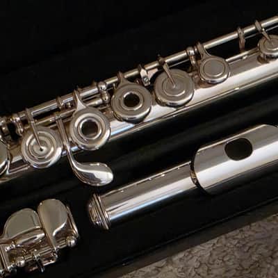 Yamaha YFL-262 Open-Hole Flute Current Model image 4