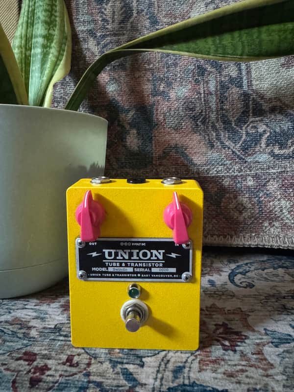 Union Tube & Transistor Swindle Distortion 2010s - Yellow image 1