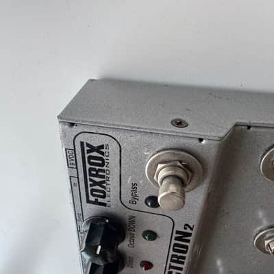 Foxrox Octron 2 Octave Fuzz / Octave Divider – Analog – Excellent image 3
