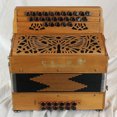 NEW Cherry Saltarelle Pastourelle II Diatonic Button Accordion DG MM 26 12 image 2