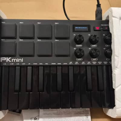 Akai MPK Mini MKIII 25-Key MIDI Controller 2020 - Present - Black with Black Keys image 3