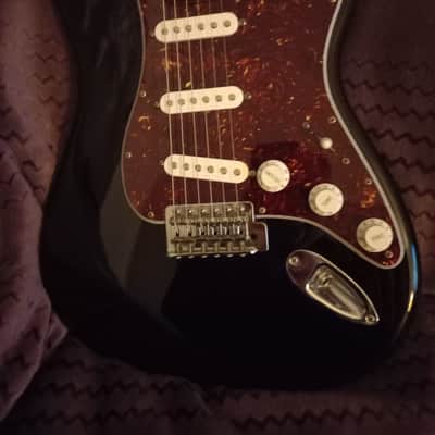 Fender Stratocaster 2008 - Black image 12
