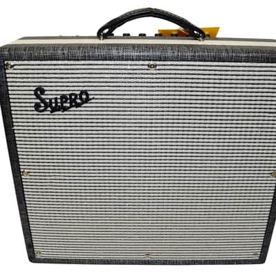 Supro 1696RT Black Magick Reverb 1x12" 25-watt Tube Combo Amp image 1