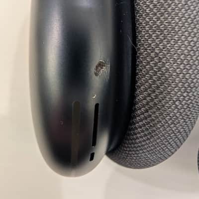 Apple AirPods Max image 13