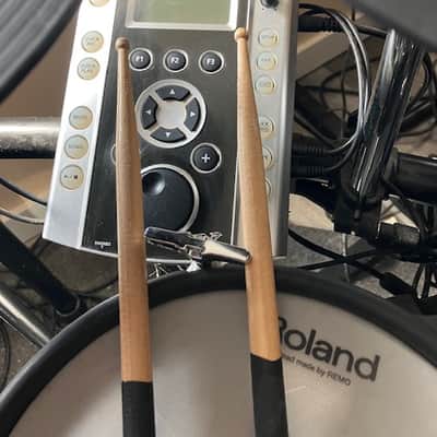 Roland TD-9 V-Drum Electronic Drum Set w/extras image 2