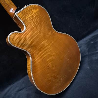 2022 Lombardozzi 15.5" Hollow-body Archtop Guitar w/ OHSC image 8