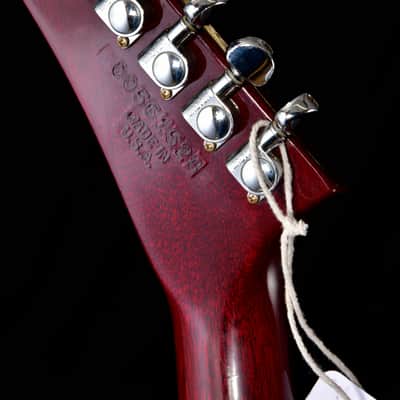 2001 Gibson Explorer '76 in Cherry. Comes with Original Gibson Hardcase. image 23