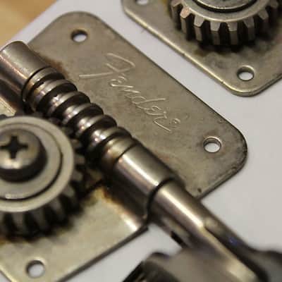 Real Life Relics Fender® Aged 70's Bass Tuners (Fender® 0076568049.   [DS3]) image 3