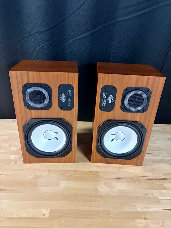 Avantone Pro CLA-10A Limited-Edition Chris Lord-Alge Active Studio Monitor System (Pair, Black Walnut)