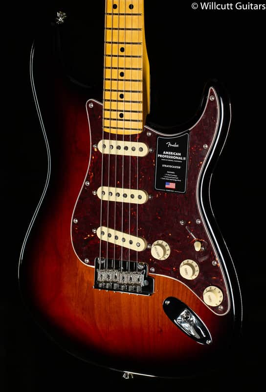 Fender American Professional II Stratocaster 3-Color Sunburst Maple Fingerboard (139) image 1