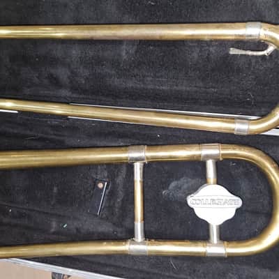 Holton Collegiate Trombone, with case & mouthpiece, USA. Very good condition image 10