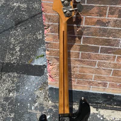 Fender Jazz Bass 1974 - cool Black Jazz w/the last of the 4-Bolt Black Block Maple Necks a la Geddy Lee. image 8