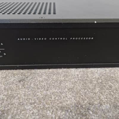 Crestron AV2 – Dual-Bus AV Control Processor – Very Good image 5