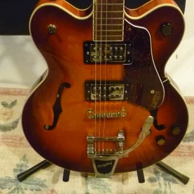 Gretsch G2622T Streamliner center block with Bigsby 2025 - Dark Sunburst W/ Bigsby. image 1