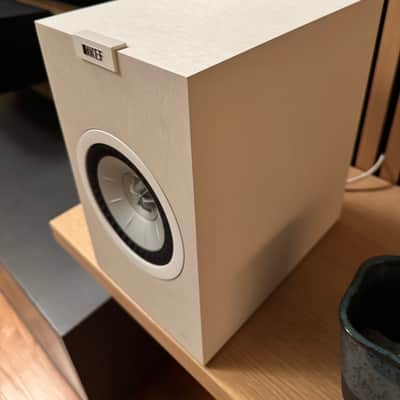 KEF Q150 Stereo Speakers - 2023 - White image 3