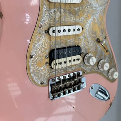 Fender Custom Shop Limited Edition Tyler Bryant “Pinky” Stratocaster Relic image 10
