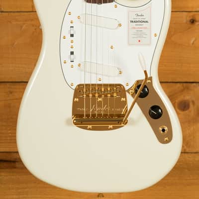Fender Made In Japan Traditional 60s Mustang - Rosewood - White Pearl image 1